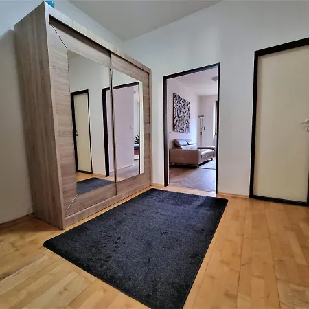 Cheb Central Apartment *
