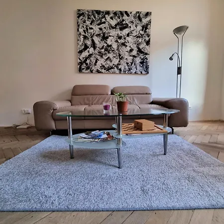 Cheb Central Apartment Apartmán